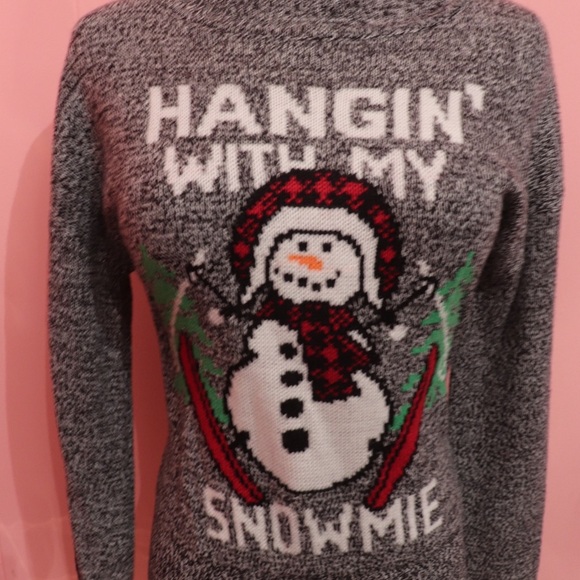 BOGO Gray Snowman Sweater with Festive Design - Picture 3 of 4